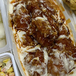 네네치킨 레드마블 치즈스노윙 반반 이미지