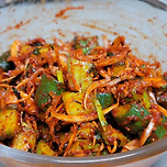 봄이 되면 만드는 김치 1번 오이김치 이미지