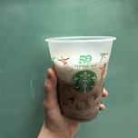 아몬드브리즈 라떼 이미지