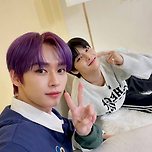 보라머리 리노v 이미지