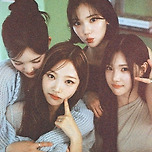 레드벨벳 슬기가 필카로 찍은 하츠투하츠 사진들 이미지