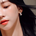 251114 카리나 W Korea 인스타 gif 이미지