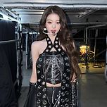 251104 장원영 인스타그램 업데이트 이미지