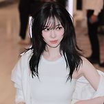 오늘자 윈터 폴로 랄프 로렌 포토콜 고화질jpg 이미지