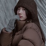 251022 수지 인스타 ❄️(feat 게스) 이미지