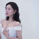 김지원 보그코리아 불가리 화보 비하인드 사진들.jpg 이미지