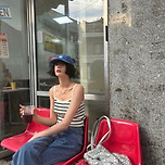 나나, 전신 타투 다 지웠다…당당한 노브라 패션 이미지