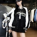 251002 MLB 코리아 인스타 카리나 사진들 이미지