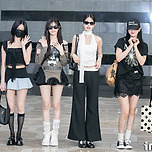 김포공항에서 오사카로 출국한 아이브 기사사진 이미지