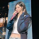 오늘자 시드니 막콘 카리나 전광판 jpg 이미지