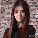 배우 한소희 모친, 불법 도박장 12곳 운영 혐의로 구속 이미지