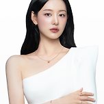 김지원 스톤헨지 25년 가을 컬렉션 화보.jpg 이미지