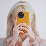 Officially Cool(오피셜리 쿨) 금발 윈터.gif 이미지