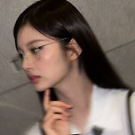 NMIXX 엔믹스 안경 설윤 이미지