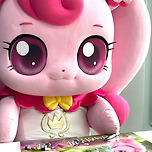 신인배우 하츄핑 사인 포스터 이미지