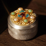 딱 3점만 만든다는 2000만원짜리 설화수 팩트.jpg 이미지