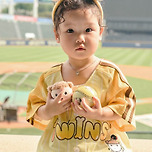 엘지트윈스 X 마루는강쥐 콜라보 유니폼 실물샷 이미지