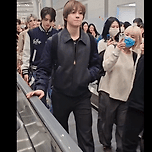 일반인이 폰으로 찍은 라이즈 실물.gif 이미지