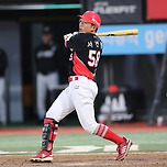 560일 기다린 ‘서교수’ 홈런 터졌다…‘네일 QS+서건창 3타점’ 이미지