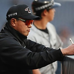 한화 최원호 감독, 1년 만에 중도 퇴진 이미지