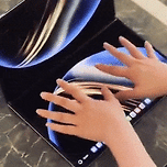 화웨이에서 출시한 키보드 없는 폴더블 노트북 이미지