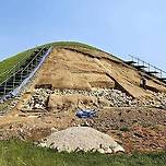 단 한번도 도굴되지 않은것으로 추정되는 경주 왕릉이 최근 발굴되어 현재 고고학계에서 난리남 이미지