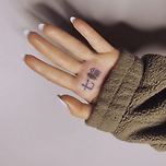 언제봐도 웃긴거같은 한때 열렬한 일빠였던 아리아나그란데가 탈일빠하게 된 썰 이미지