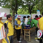 나눔과 섬김으로 완성된 자원봉사의 여정 이미지