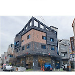 커피의 도시 부산에서 시작된 프랜차이즈 카페들 이미지