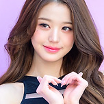 [연예][아이돌] 오늘자 다이슨 팝업 스토어 아이브 장원영 기사사진 이미지