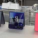 삼성 갤럭시 Z 플립 7 실물 공개.jpg 이미지