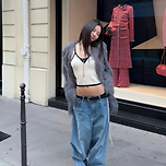 프랑스 파리 거리 누비는 블랙핑크 제니 이미지