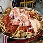 등산후 두부집에서 막걸리먹기 이미지