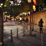 덕수궁 돌담길, 고궁과 도심의 여유가 흐르는 산책로 이미지