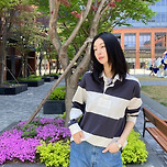 지금 입기 딱 입기 좋은 청량무드 럭비티 이미지