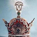 화려한 이란 황실의 보석들 이미지