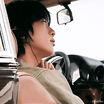 방탄소년단 진 THE Jin's eye contact 👀 이미지