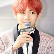 [뮤직와치]방탄 뷔, 첫 프로듀싱곡 ‘네시’ 발표 ‘공짜로 듣기 아까운 감성’