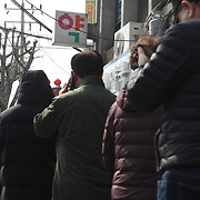 [단독] 정부의 거짓 해명... 지오영이 한다던 마스크 분배, 약사에게 덤터기