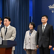 이 대통령, 집권 2년차 ‘수석 절반 교체’…민정수석 ‘3연속 검찰 출신’ 논란