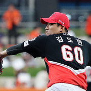 KIA 투수 김도현, 팔꿈치 수술 받는다…시즌 아웃 결정
