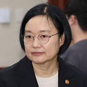 李대통령, 새 총리에 한성숙 지명…임명 땐 두 번째 여성 총리
