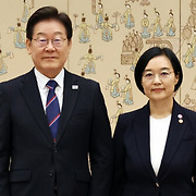 한성숙 총리 후보자 ‘파격 발탁’…“이 대통령, 정치색 확 빼려 한 듯”
