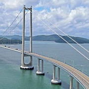 "무려 16년 동안 5000억원 들였더니" 1시간 거리를 5분만에 주파하게 한 기적의 도로