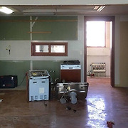 신혼집을 스위트룸처럼 리모델링한 부부