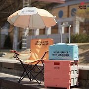 할리스커피, 이천희 '하이브로우'와 협업..캠핑 굿즈 3종 선봬