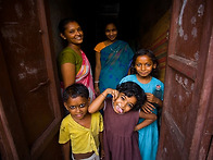 인도에서 똥누던 청년