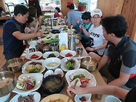 벽오동 창평 보리밥집에서..