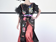 유지영 디자이너의 아방가..