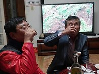 크... ㅎ ㅎ 오랜친구 멋..